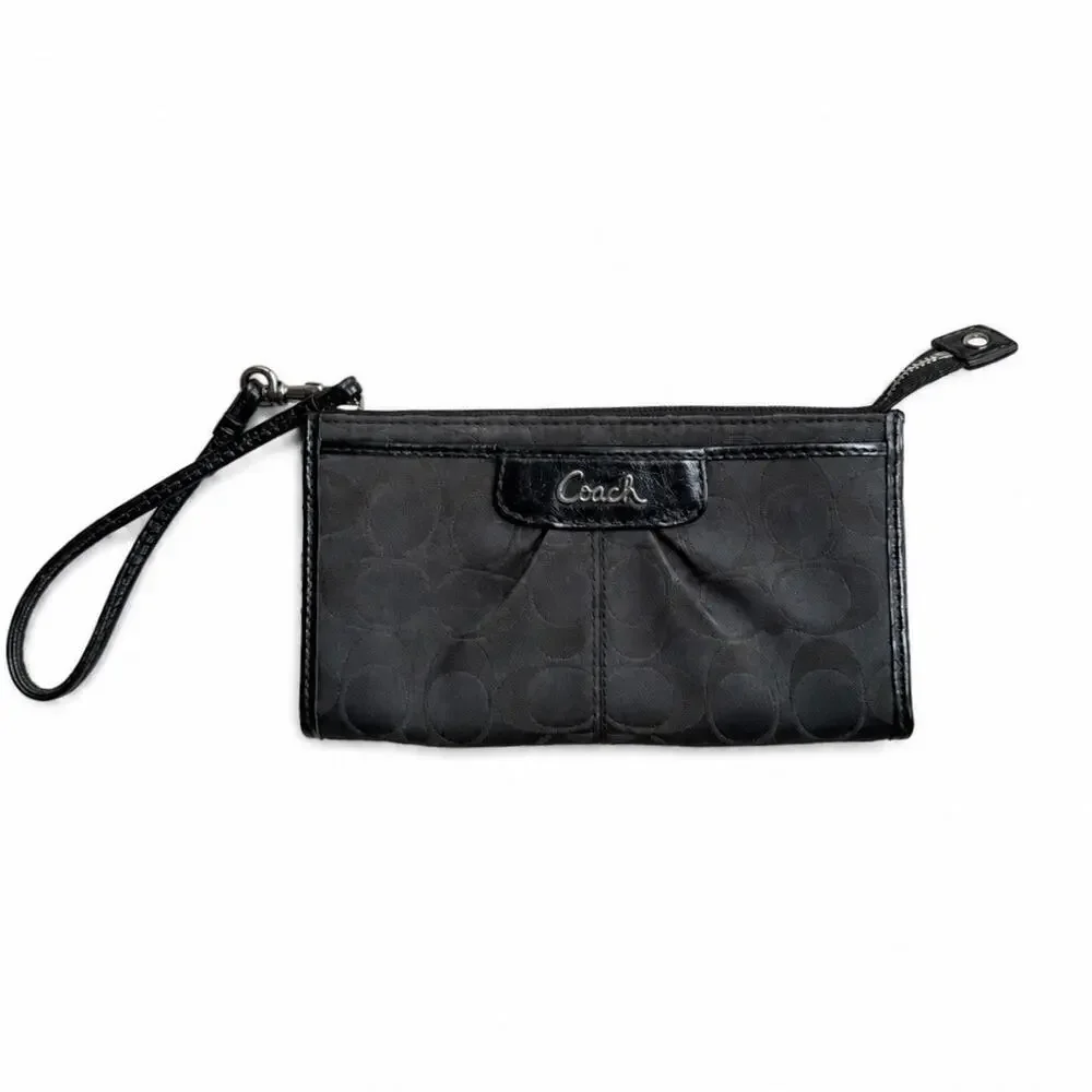 SOLD Coach Black Signature Jacquard Zip Wristlet Wallet Clutch Pouch Leather Tri